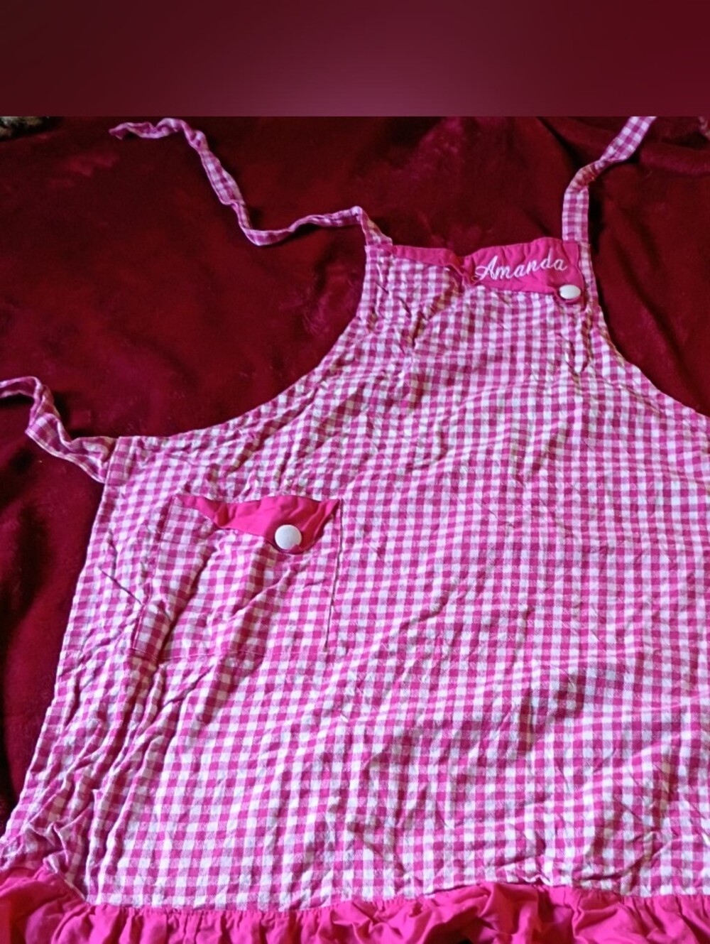 Amanda's Apron - Picture 2 of 4